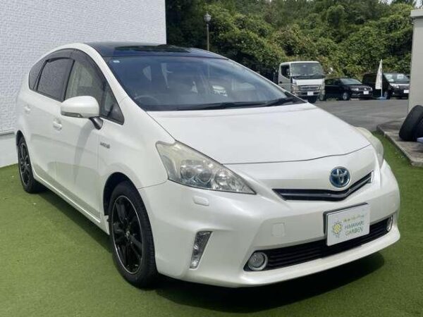 Ref:AUX-19533907 TOYOTA PRIUS ALPHA 2011 - Image 3