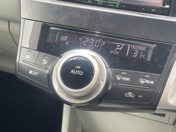 Ref:AUX-19533907 TOYOTA PRIUS ALPHA 2011 - Image 10