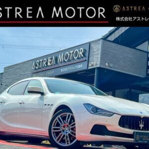 2014 Maserati Ghibli pearl gasoline used car Japan export