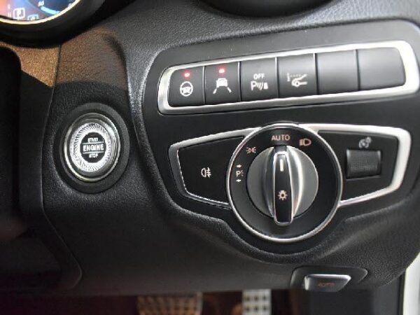 Ref:AUX-19541317 MERCEDES BENZ C-CLASS 2019 - Image 4