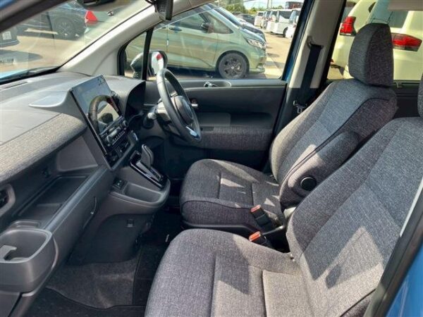 Ref:AUX-19541511 TOYOTA SIENTA 2023 - Image 12