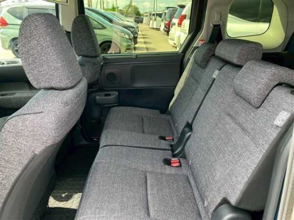 Ref:AUX-19541511 TOYOTA SIENTA 2023 - Image 15