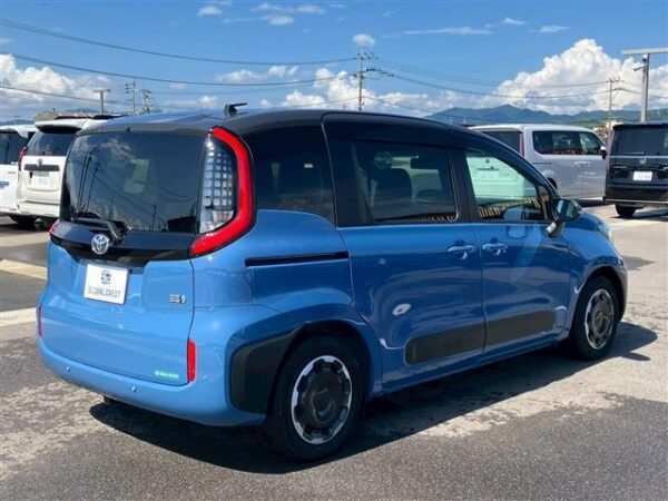 Ref:AUX-19541511 TOYOTA SIENTA 2023 - Image 6