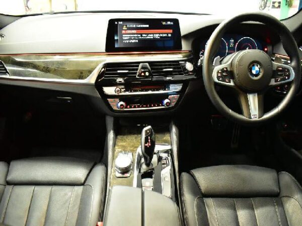Ref:AUX-19545042 BMW 5 SERIES 2019 - Image 2
