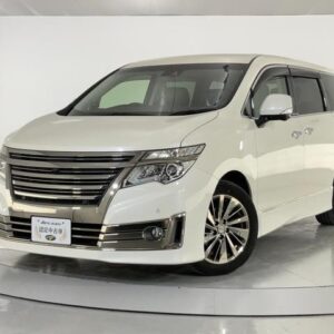 2020 Nissan Elgrand white gasoline used car Japan export