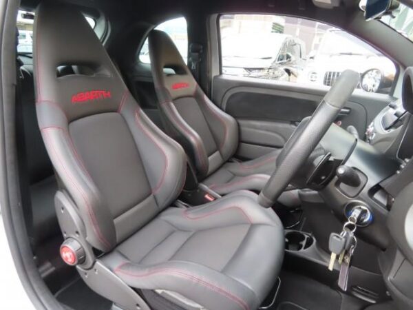 Ref:AUX-19551162 ABARTH ABARTH 695 2023 - Image 20