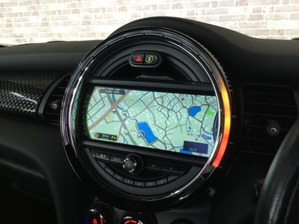 Ref:AUX-19552314 MINI MINI 2017 - Image 13