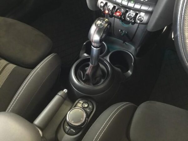 Ref:AUX-19552314 MINI MINI 2017 - Image 16