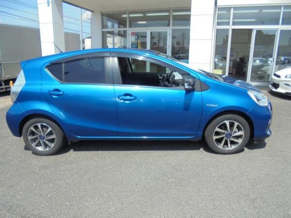 Ref:AUX-19552888 TOYOTA AQUA 2014 - Image 4