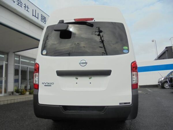 Ref:AUX-19552933 NISSAN NV350CARAVAN VAN 2018 - Image 2