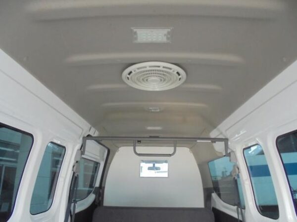Ref:AUX-19552933 NISSAN NV350CARAVAN VAN 2018 - Image 17