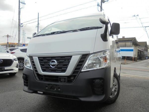 Ref:AUX-19552933 NISSAN NV350CARAVAN VAN 2018