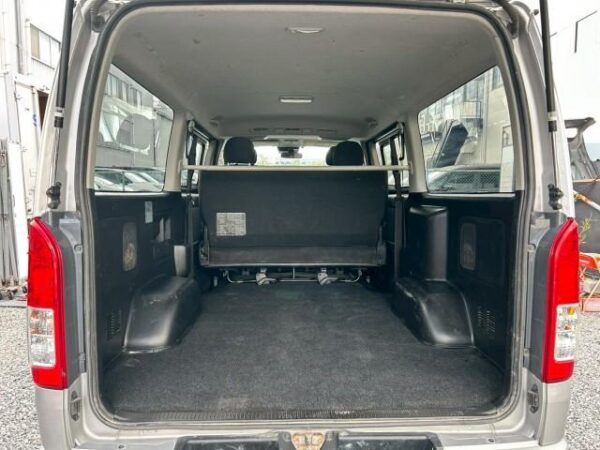 Ref:AUX-19553136 TOYOTA HIACE VAN 2020 - Image 6