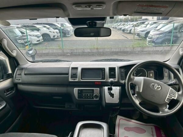 Ref:AUX-19553136 TOYOTA HIACE VAN 2020 - Image 8