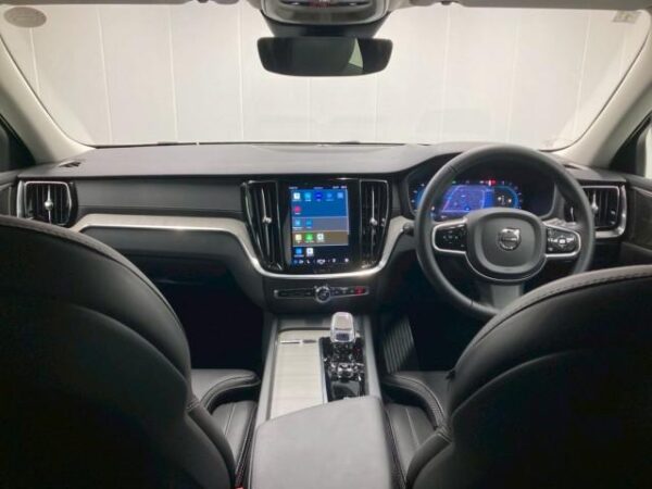 Ref:AUX-19553187 VOLVO V60 2023 - Image 2