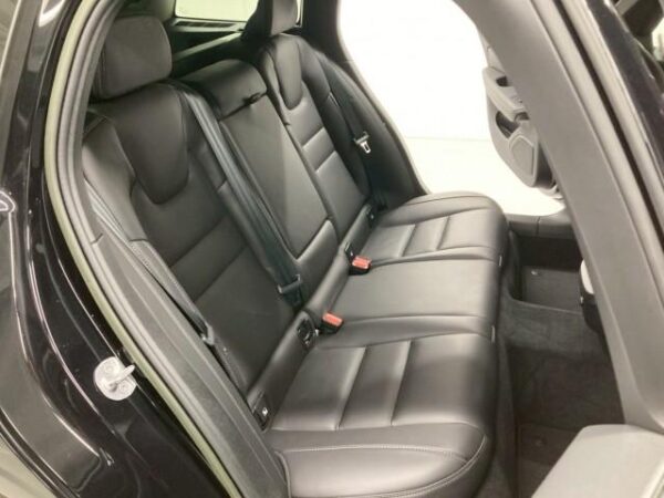Ref:AUX-19553187 VOLVO V60 2023 - Image 5