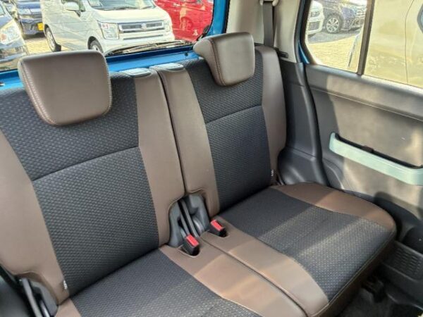 Ref:AUX-19556636 SUZUKI Hustle 2018 - Image 6