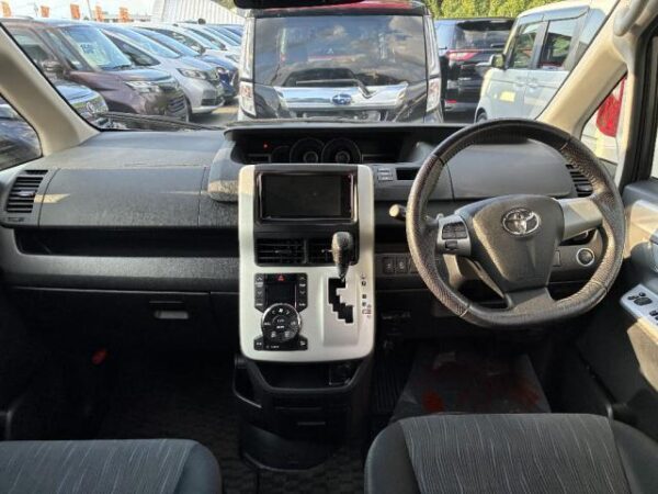 Ref:AUX-19556732 TOYOTA NOAH 2012 - Image 3