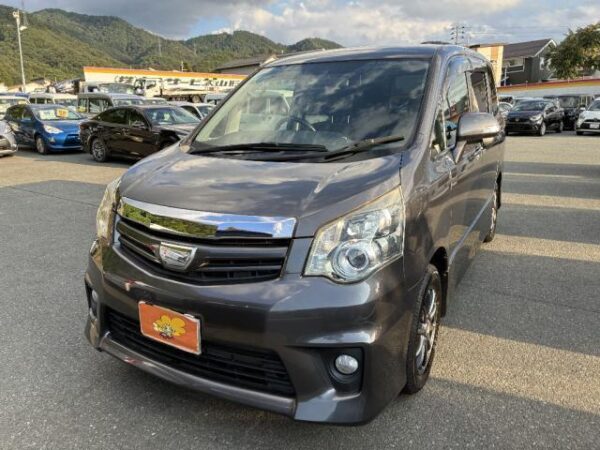 Ref:AUX-19556732 TOYOTA NOAH 2012 - Image 10