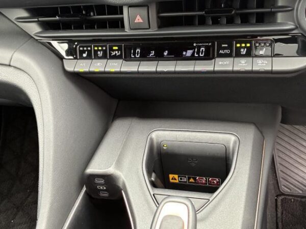 Ref:AUX-19556928 TOYOTA CROWN CROSSOVER 2022 - Image 14