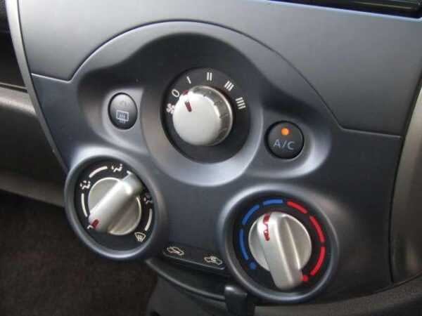 Ref:AUX-19557581 MITSUOKA VIEWT 2019 - Image 17