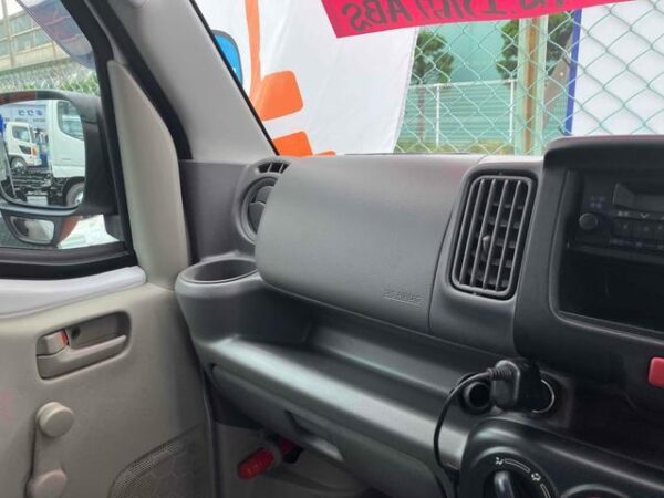 Ref:AUX-19564104 NISSAN NV100 CLIPPER VAN 2025 - Image 13