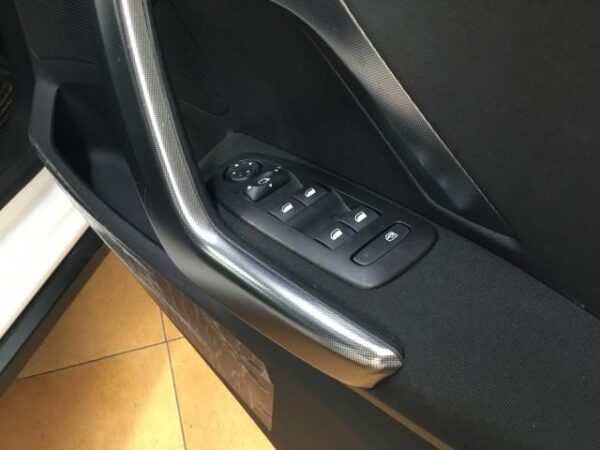 Ref:AUX-19567910 PEUGEOT 2008 2017 - Image 17
