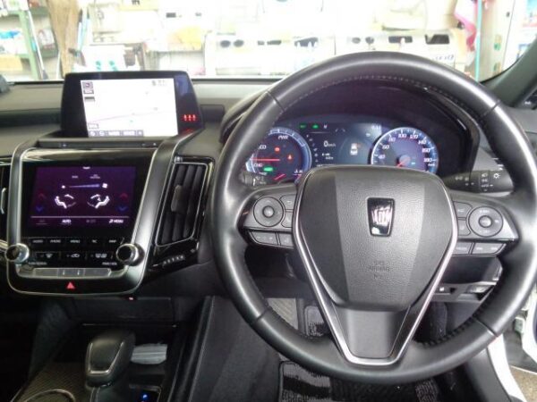 Ref:AUX-19568541 TOYOTA CROWN HYBRID 2020 - Image 3