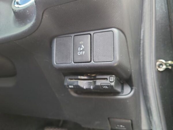 Ref:AUX-19568648 TOYOTA AQUA 2013 - Image 16