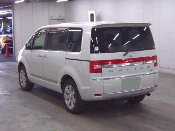 Ref:AUX-19568788 MITSUBISHI DELICA D:5 2014 - Image 6