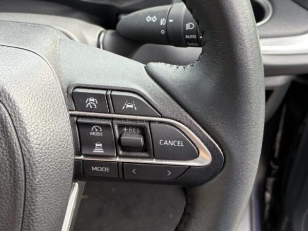 Ref:AUX-19572241 TOYOTA NOAH 2022 - Image 15
