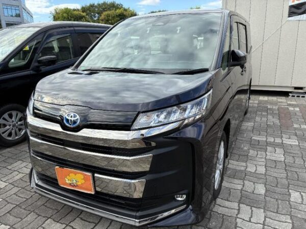 Ref:AUX-19572241 TOYOTA NOAH 2022 - Image 10