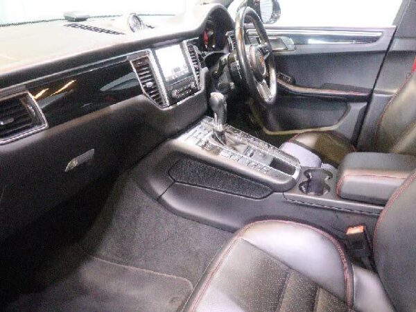 Ref:AUX-19572374 PORSCHE MACAN 2017 - Image 8