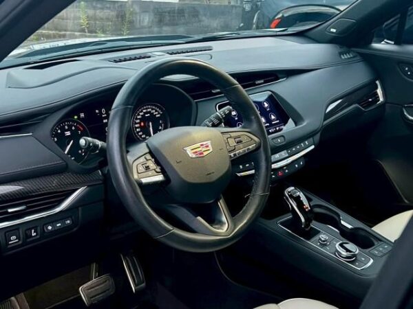 Ref:AUX-19572521 CADILLAC CADILLAC XT4 2023 - Image 18