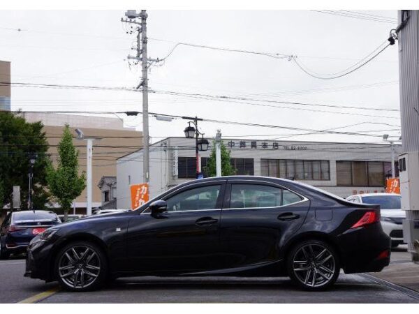 Ref:AUX-19572524 LEXUS IS 2018 - Image 11