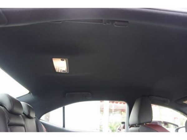 Ref:AUX-19572524 LEXUS IS 2018 - Image 17