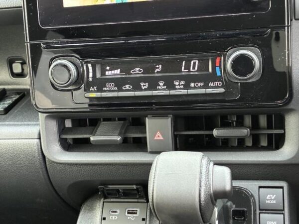 Ref:AUX-19572527 TOYOTA SIENTA 2023 - Image 13