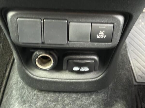 Ref:AUX-19572527 TOYOTA SIENTA 2023 - Image 17