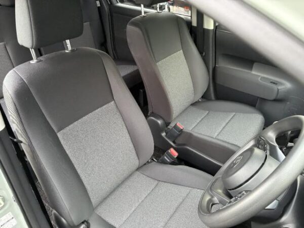 Ref:AUX-19572527 TOYOTA SIENTA 2023 - Image 4