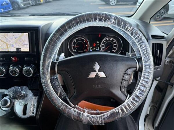 Ref:AUX-19572584 MITSUBISHI DELICA D:5 2016 - Image 17