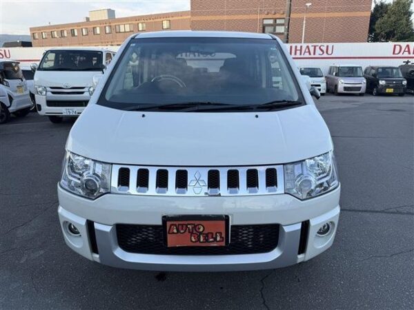 Ref:AUX-19572584 MITSUBISHI DELICA D:5 2016 - Image 3