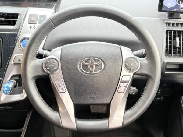 Ref:AUX-19579565 TOYOTA PRIUS ALPHA 2019 - Image 6