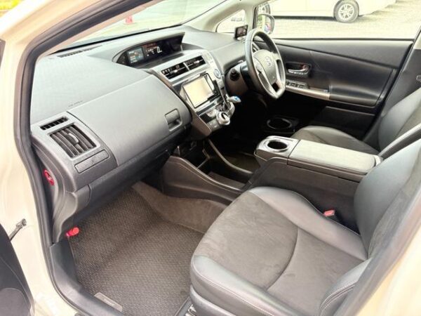 Ref:AUX-19579565 TOYOTA PRIUS ALPHA 2019 - Image 8