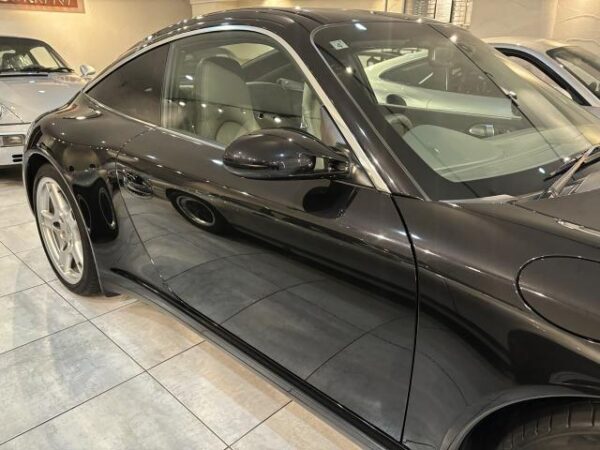 Ref:AUX-19580492 PORSCHE 911 2009 - Image 18