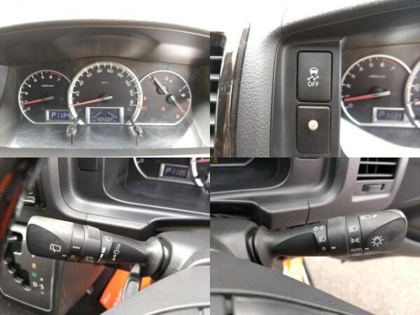 Ref:AUX-19581231 TOYOTA HIACE VAN 2018 - Image 11