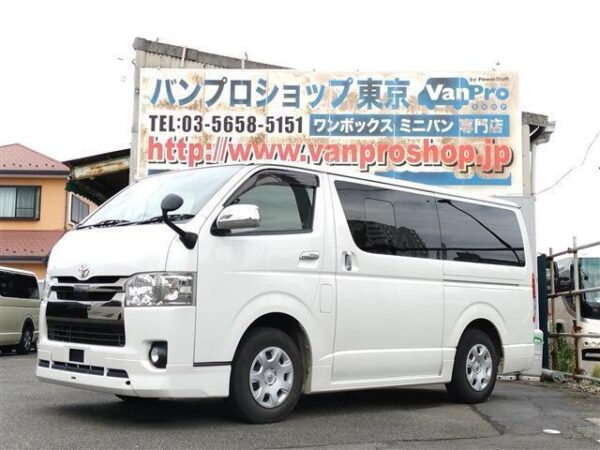 Ref:AUX-19581231 TOYOTA HIACE VAN 2018