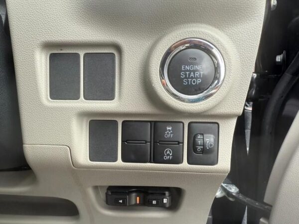 Ref:AUX-19581664 DAIHATSU CAST 2018 - Image 18
