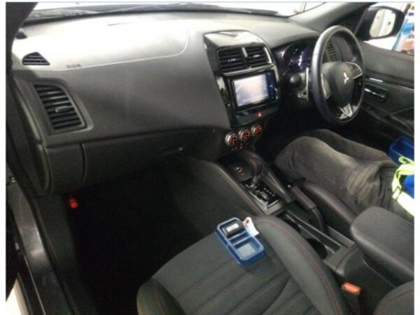 Ref:AUX-19583923 MITSUBISHI RVR 2023 - Image 3
