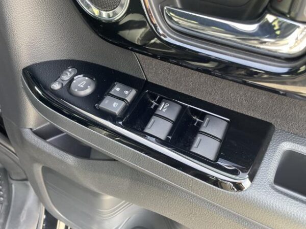 Ref:AUX-19583941 HONDA N-BOX CUSTOM 2023 - Image 11