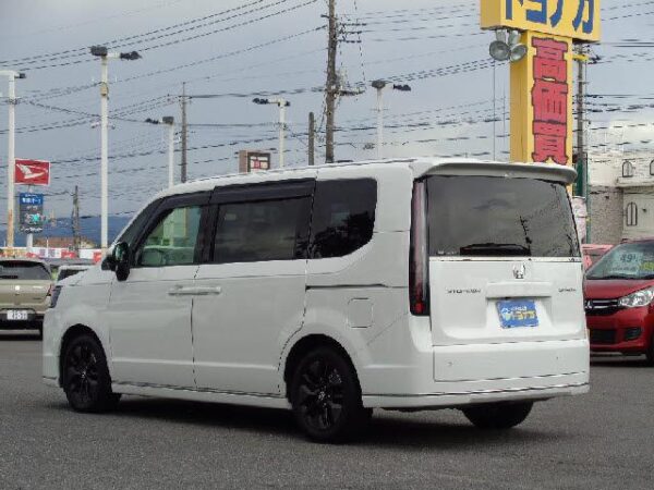 Ref:AUX-19584148 HONDA STEPWAGON 2022 - Image 2